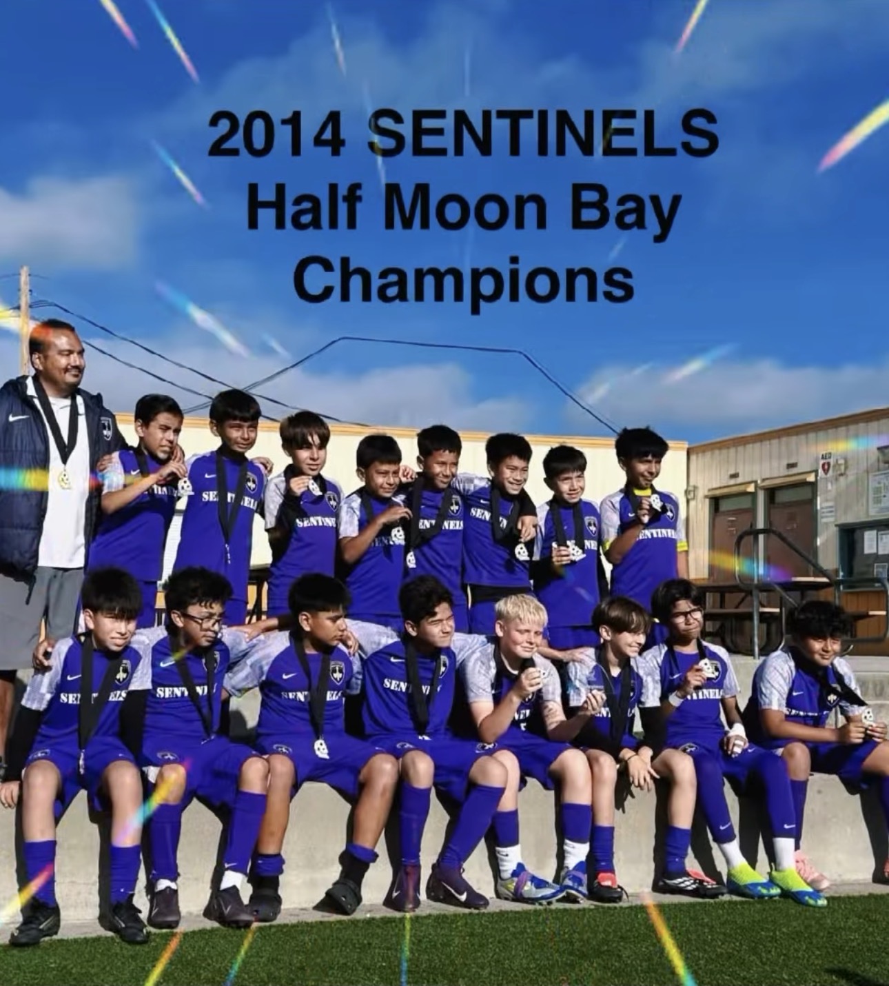 2014 Sentinels boys team Half Moon Bay champions with medals